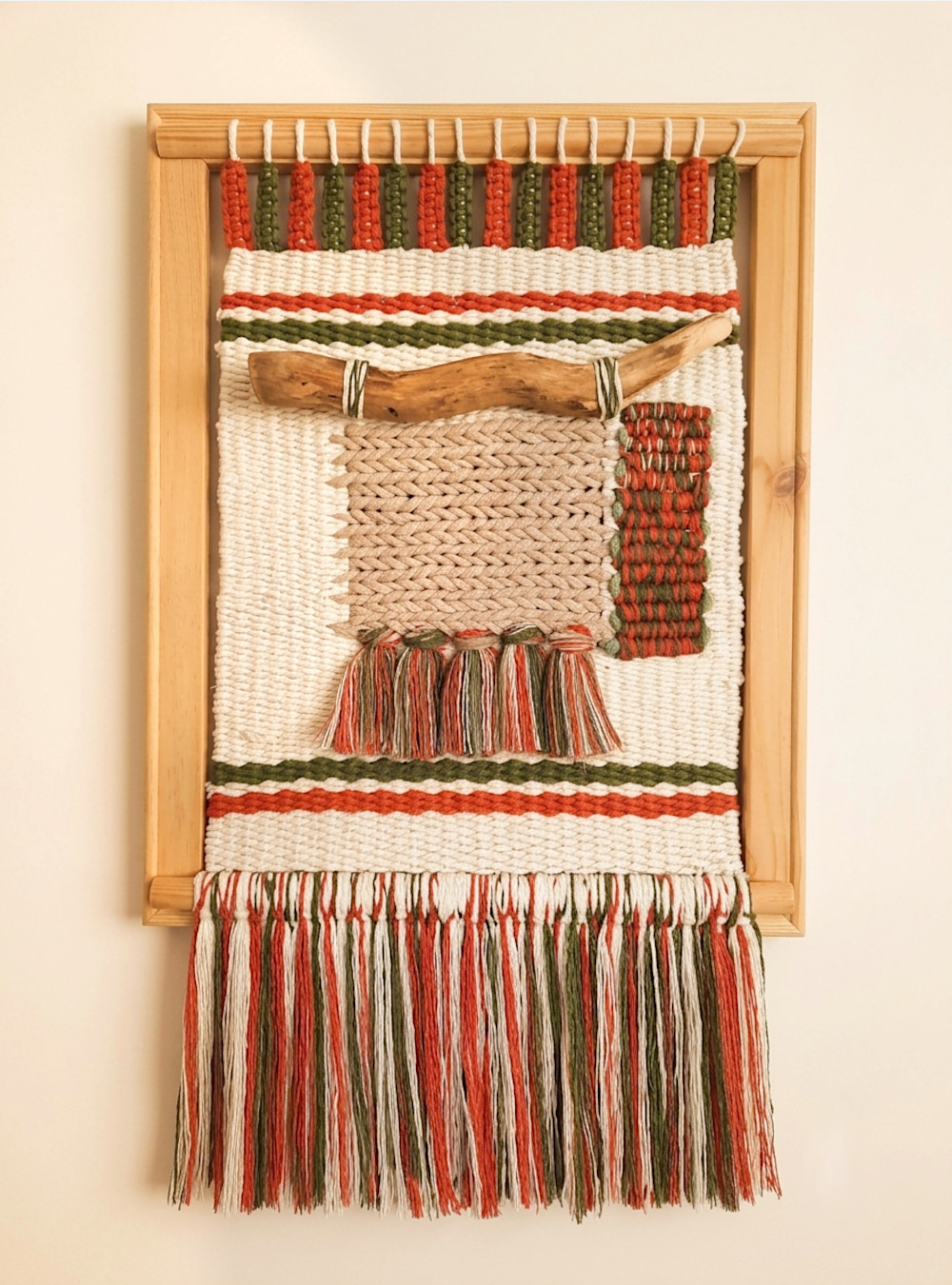 Makatka pleciona w drewnianej ramce 30x50 cm - obrazek 4